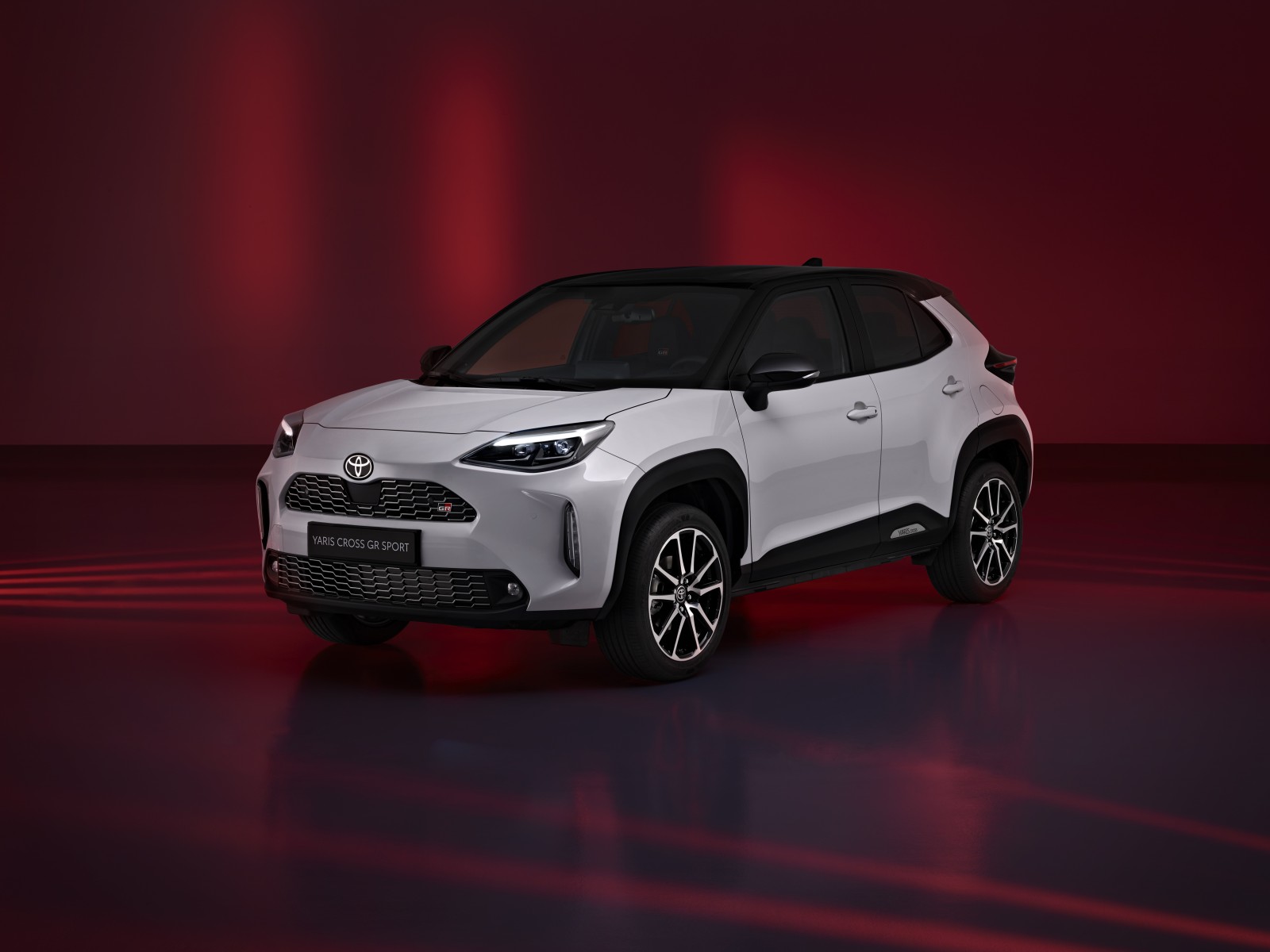 Toyota Yaris Cross “GR Sport” και επίσημα