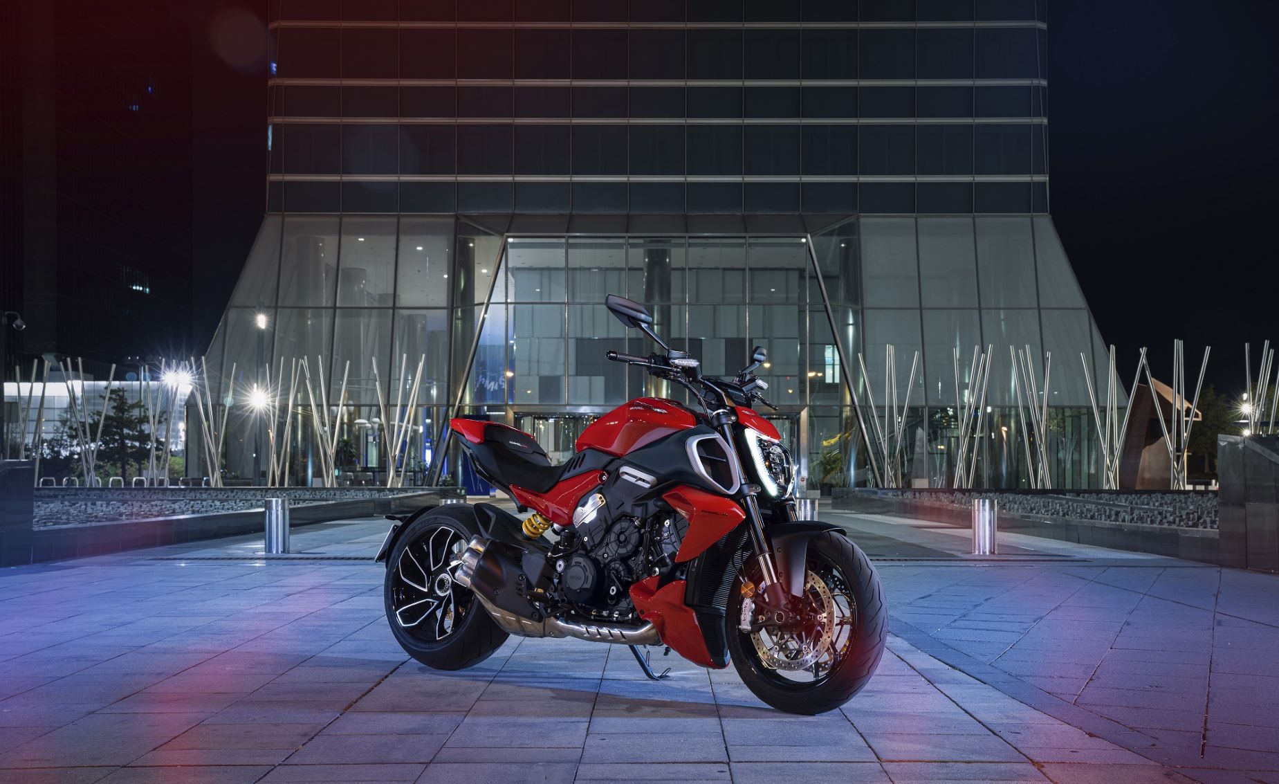 <strong>Ducati Diavel V4 – Aναγνωρισμένα όμορφη</strong>