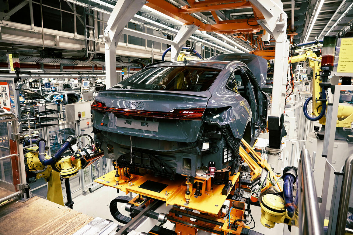 Η Audi προετοιμάζεται για την παραγωγή στην εποχή της ηλεκτροκίνησης!