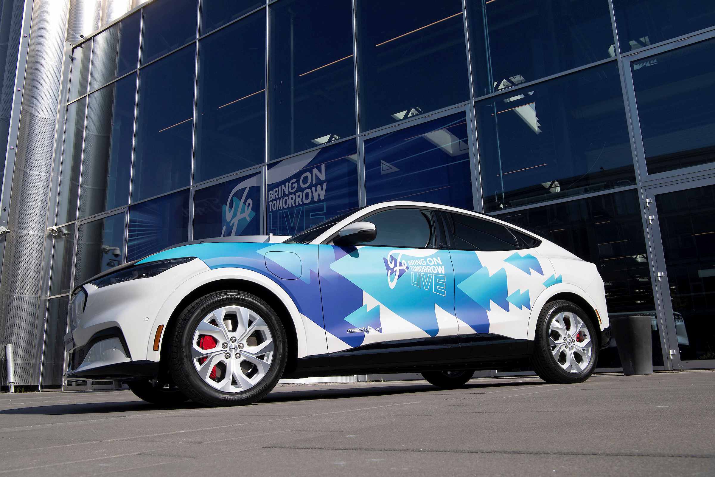 Ford – Θα «εξηγεί» πληρέστερα στους πελάτες τί σημαίνει ηλεκτρικό αυτοκίνητο