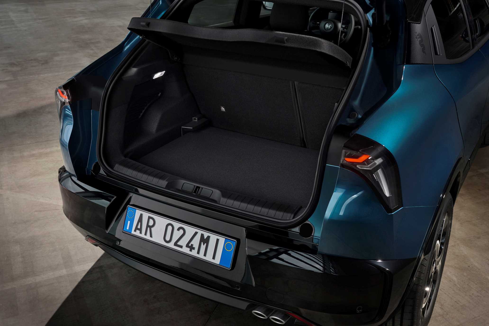 alfa romeo junior horos aposkeuon