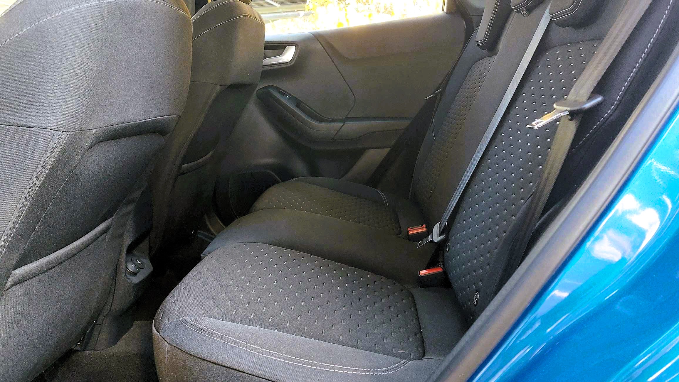 ford puma piso kathismata