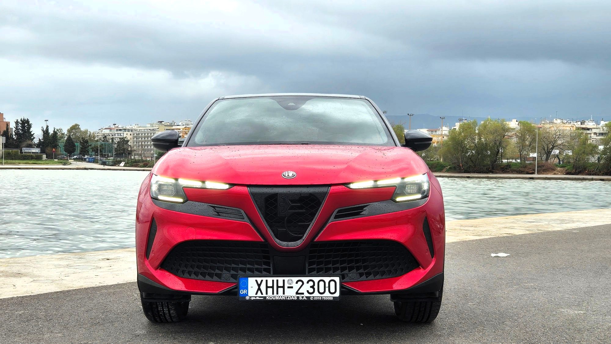 alfa romeo junior maska