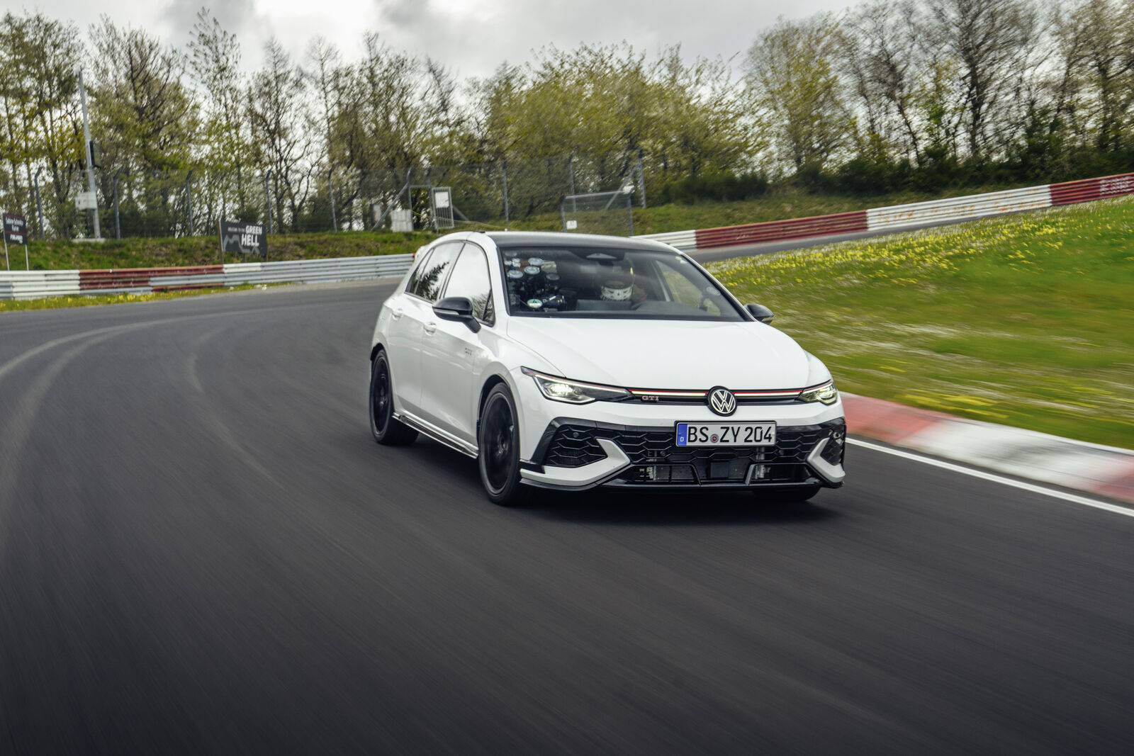 Το VW Golf GTI Edition 50 είναι το ταχύτερο Volkswagen στο ‘Ring!