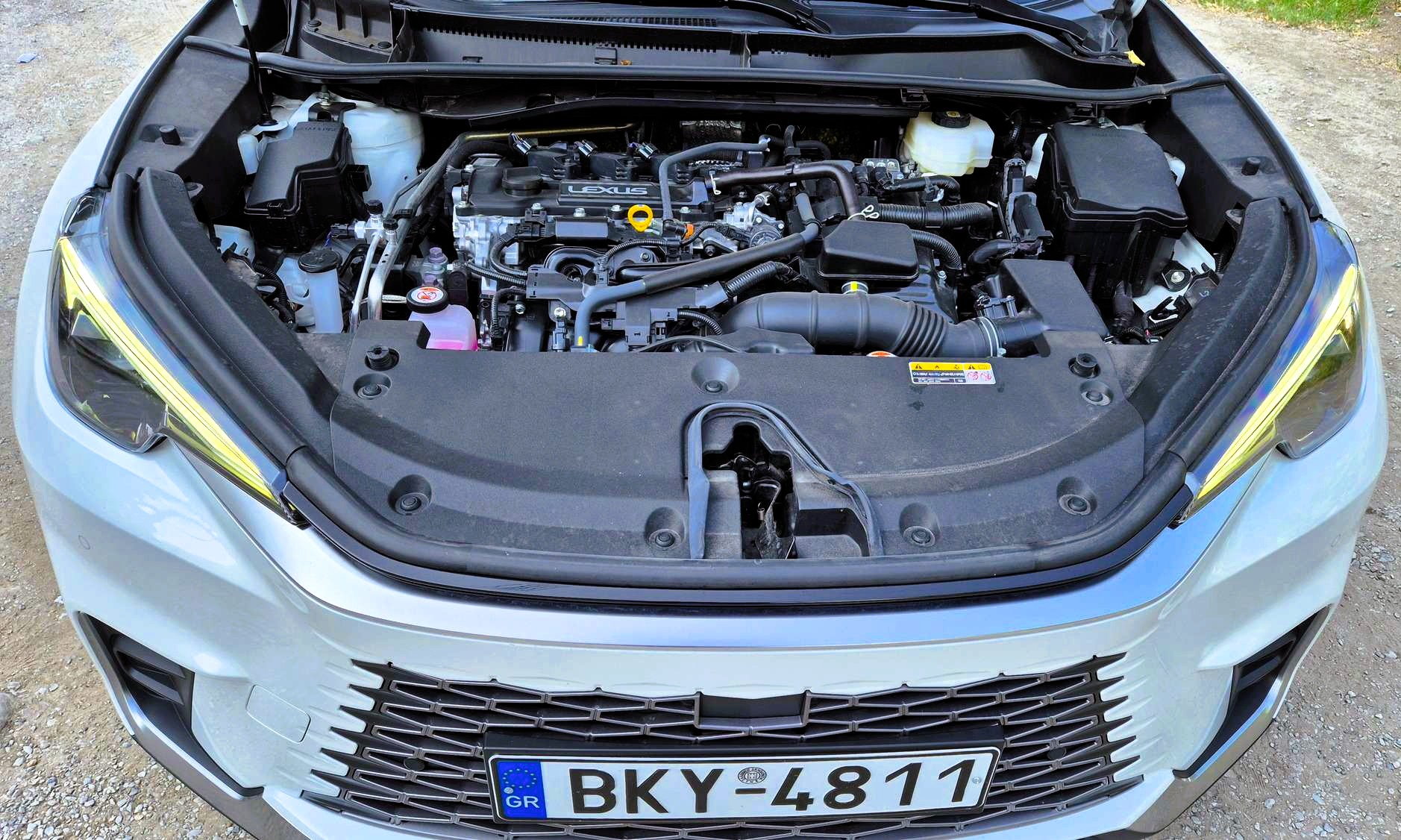 Lexus LBX kinitiras