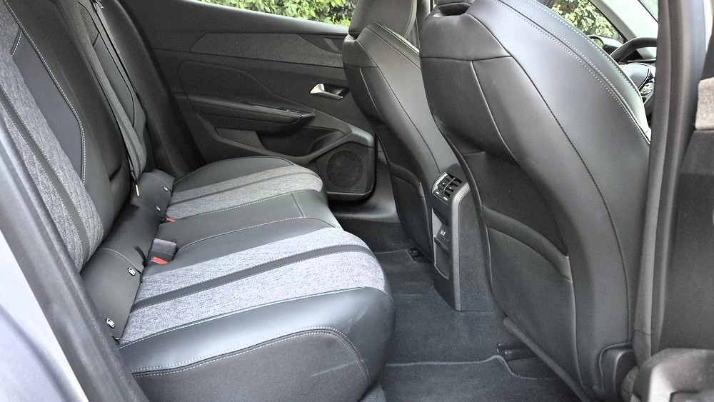 peugeot 408 piso kathismata