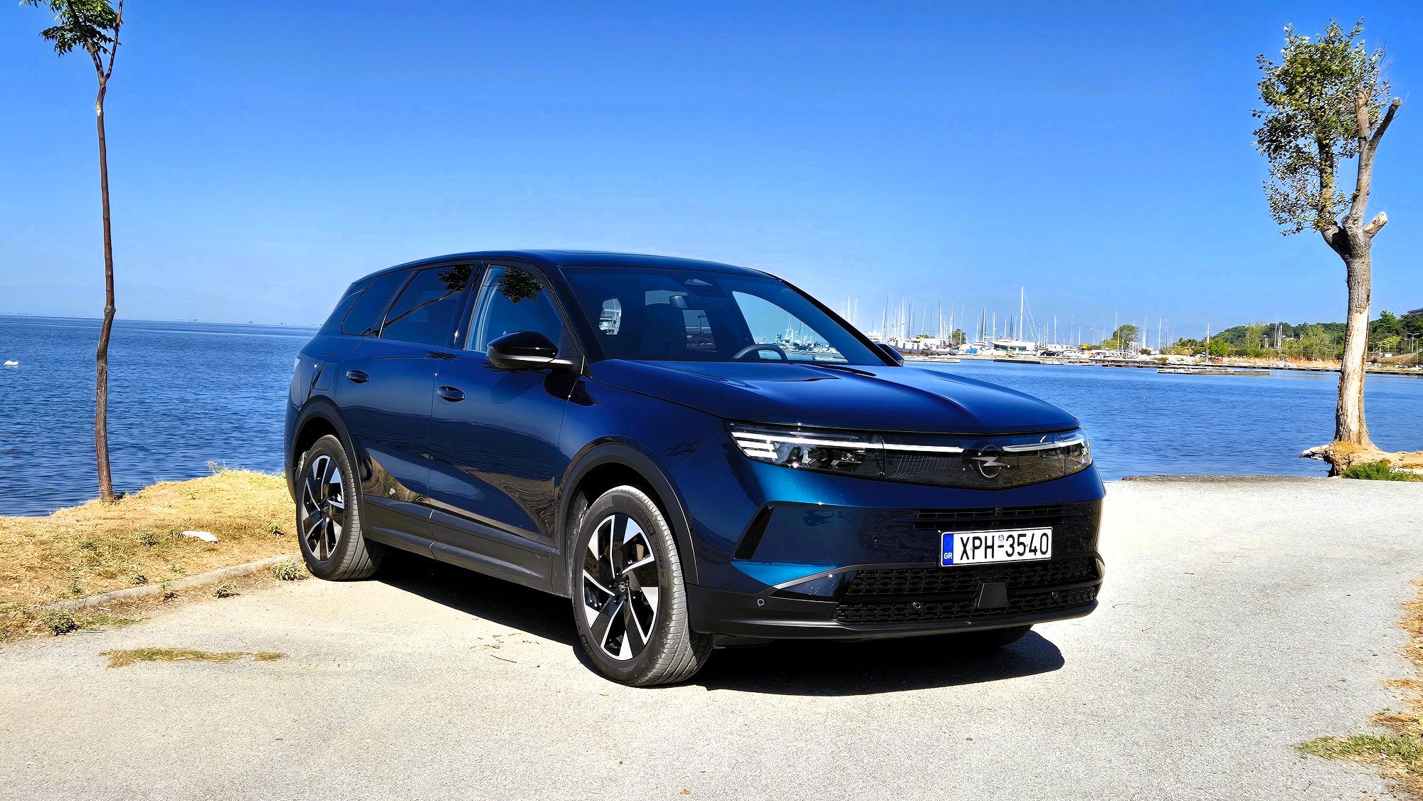 Opel Grandland 1.2T Hybrid 145 HP – Ένα εντελώς διαφορετικό αυτοκίνητο