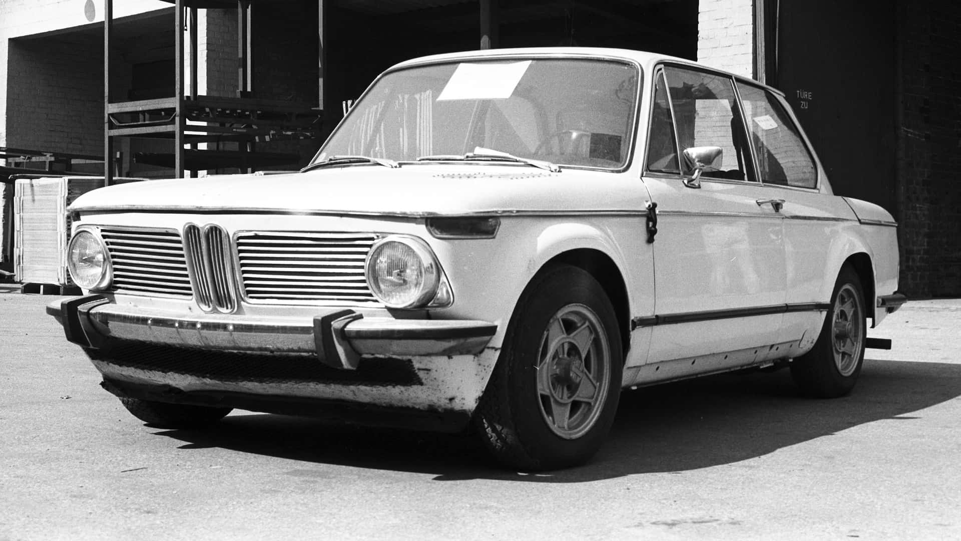 Όταν η Porsche “έκρυψε” την 924 κάτω από μία BMW 2002!