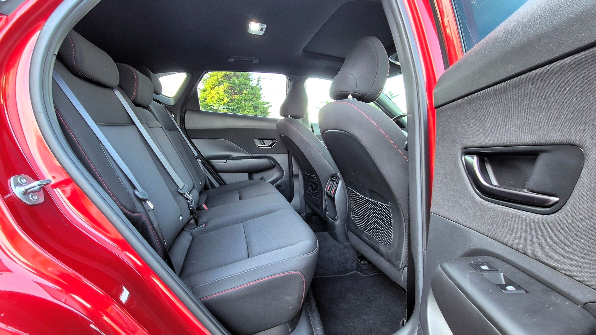 hyundai kona kathismata piso