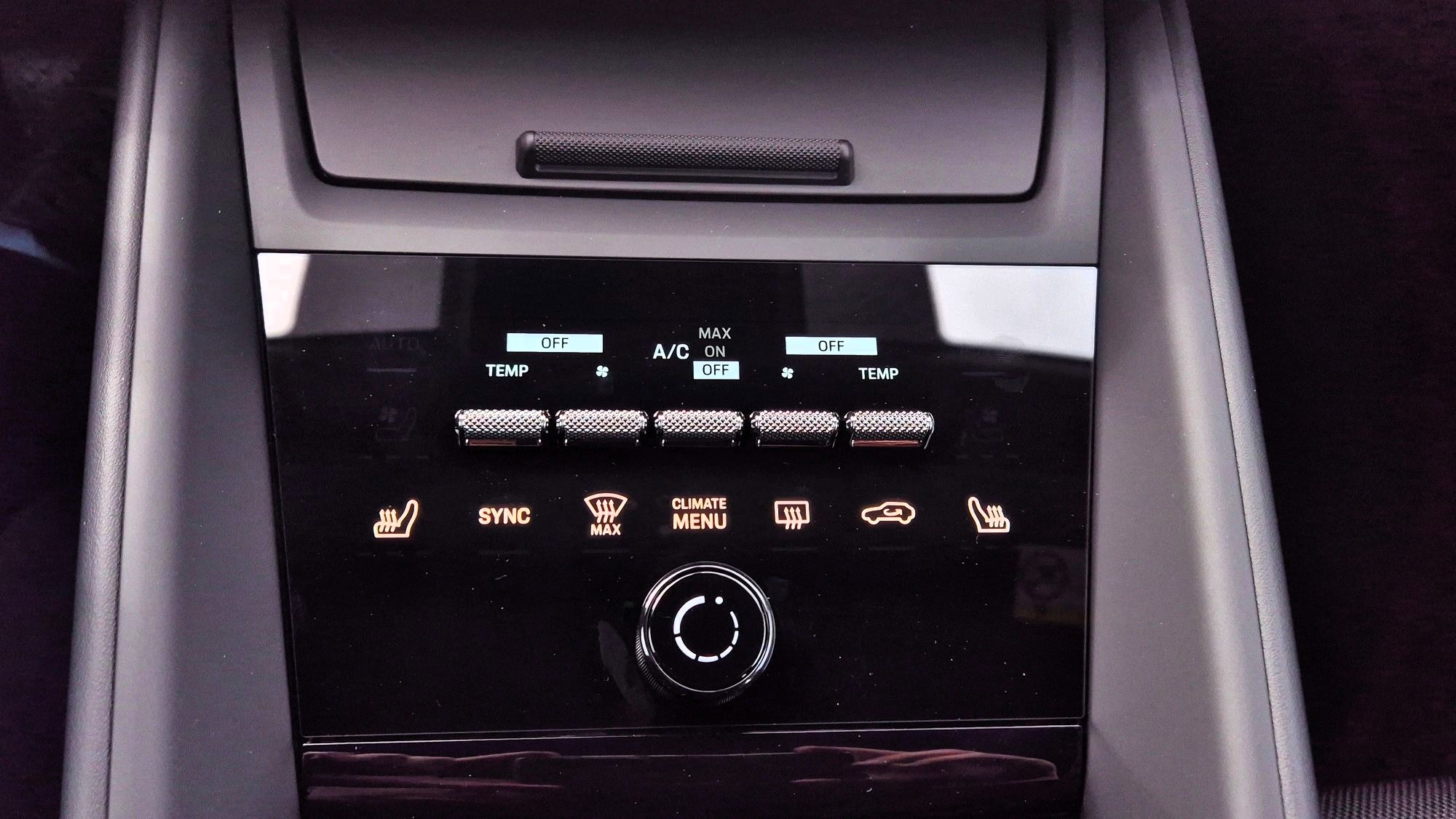 porsche macan 4 klimatismos