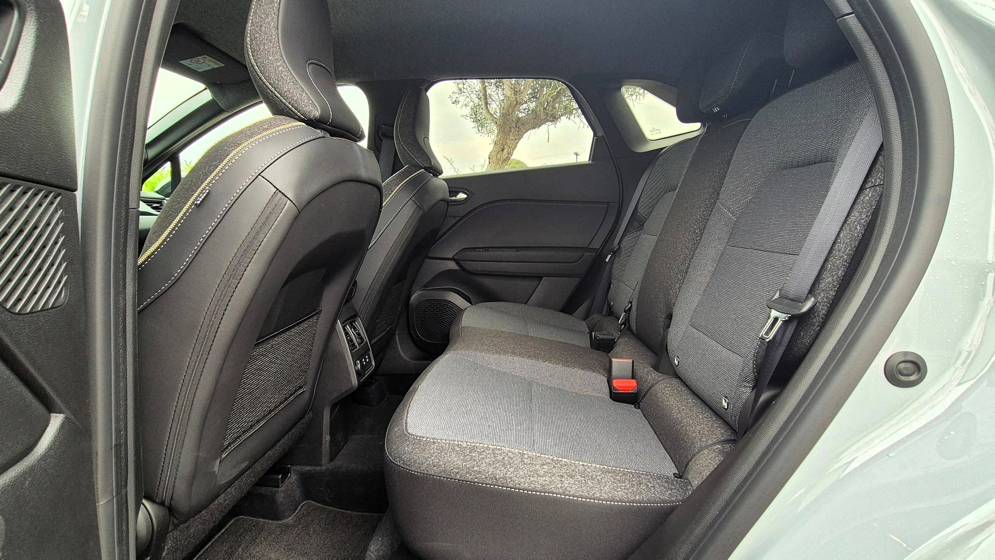 renault symbioz piso kathismata