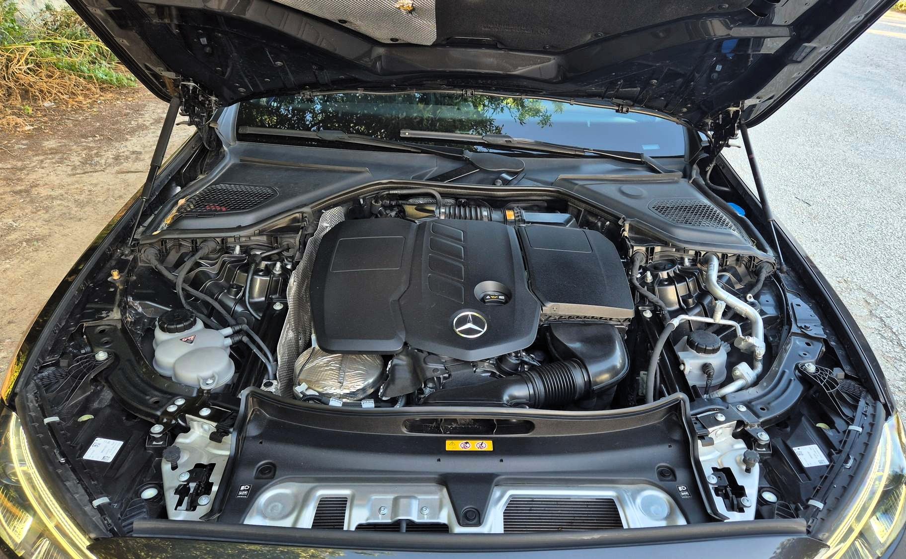 mercedes e class kinitiras