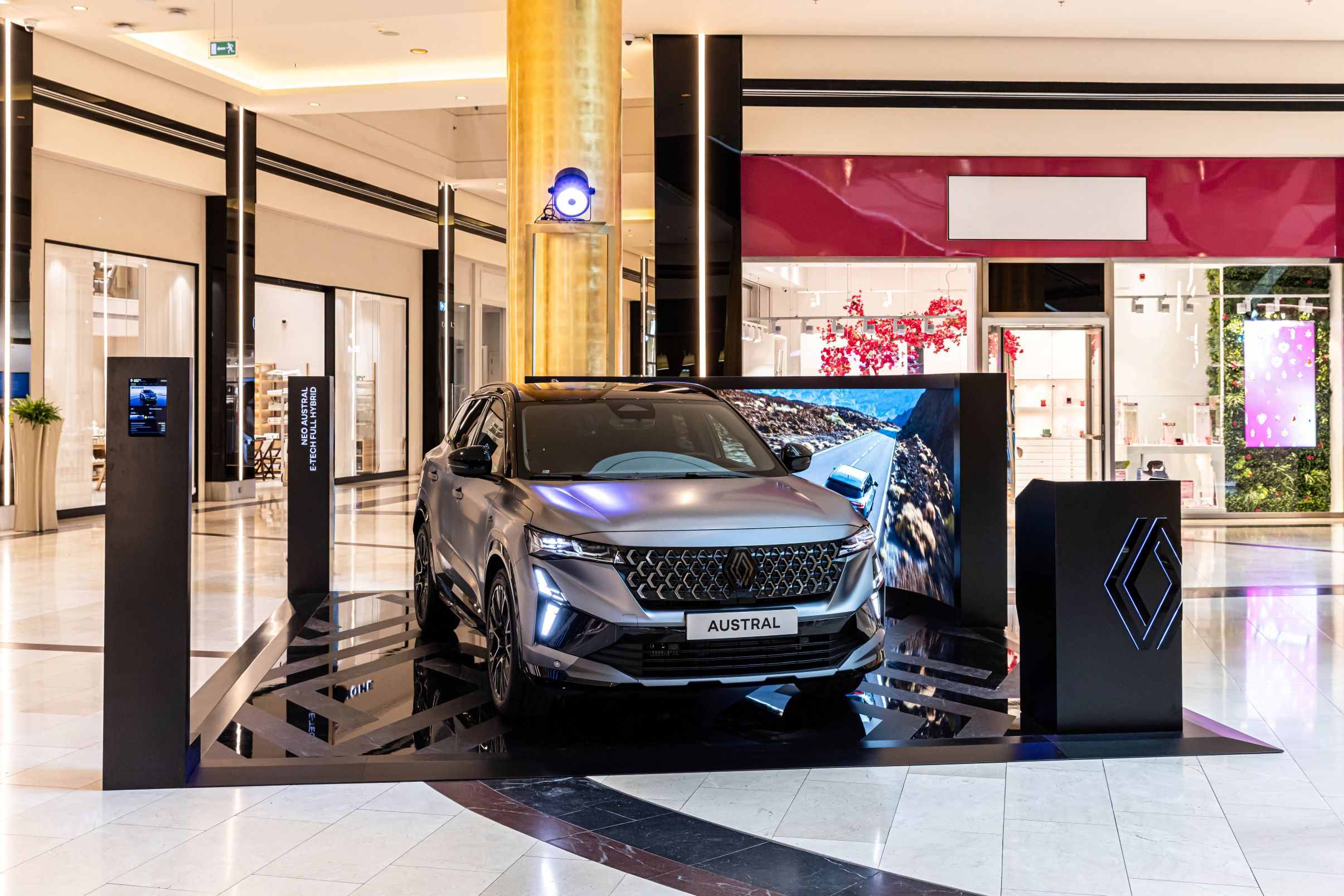 Renault Austral – Εκτίθεται στο Golden Hall