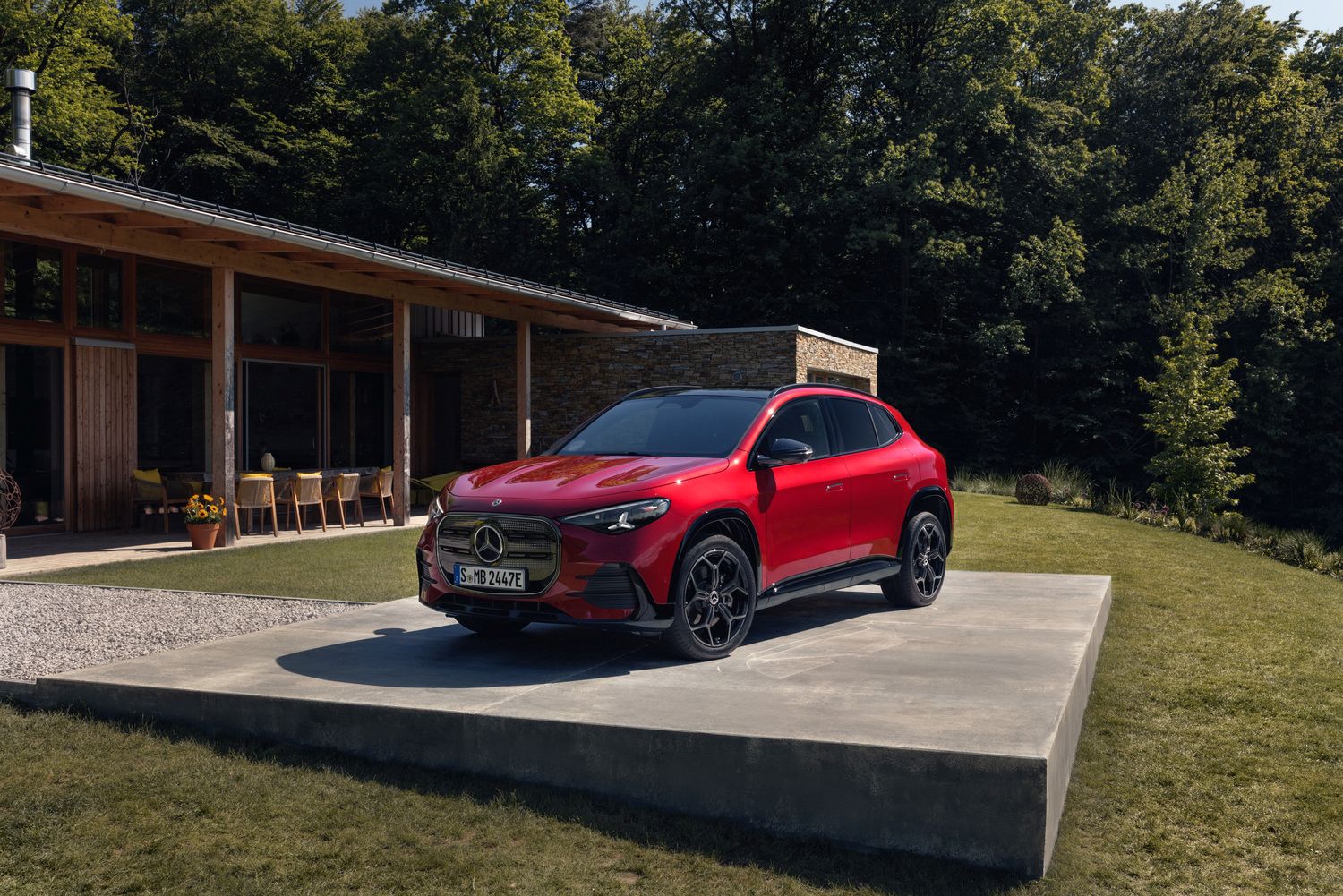 Νέα Mercedes-Benz GLA – Η πιο ολοκληρωμένη γενιά του compact SUV περνά στην ηλεκτρική και υβριδική εποχή