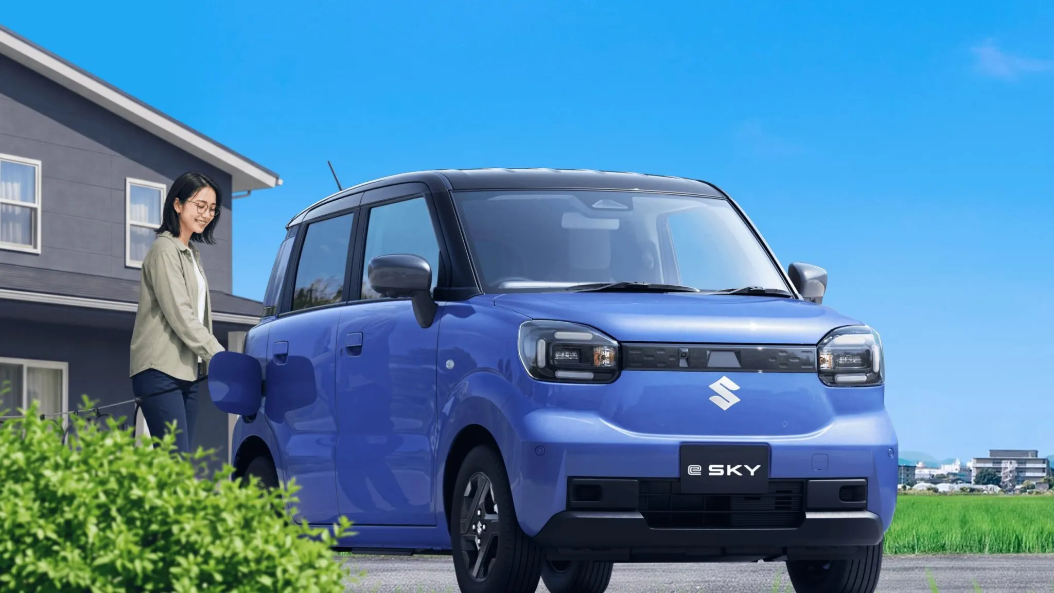Suzuki e-Sky – Κάνει το άλμα στην ηλεκτροκίνηση πιο εύκολο.
