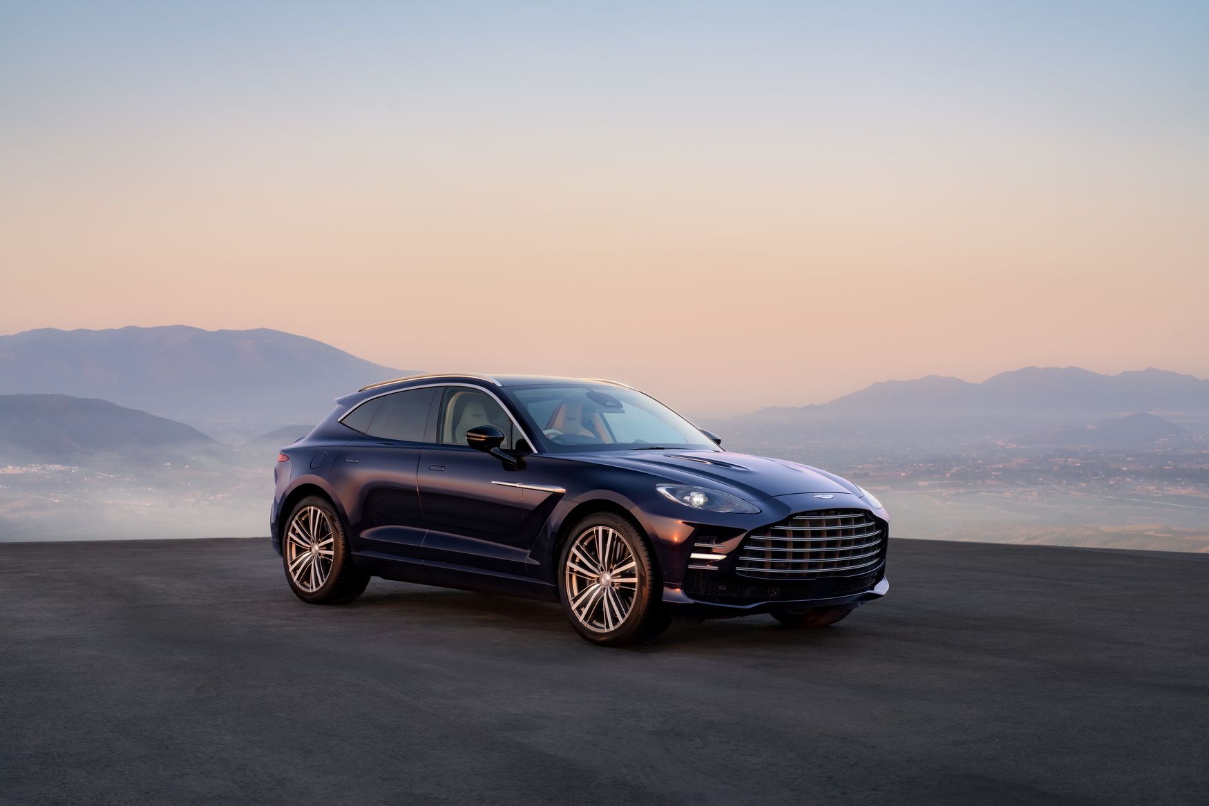 Νέα Aston Martin DBX GT – 727 ίπποι με έμφαση στην πολυτέλεια