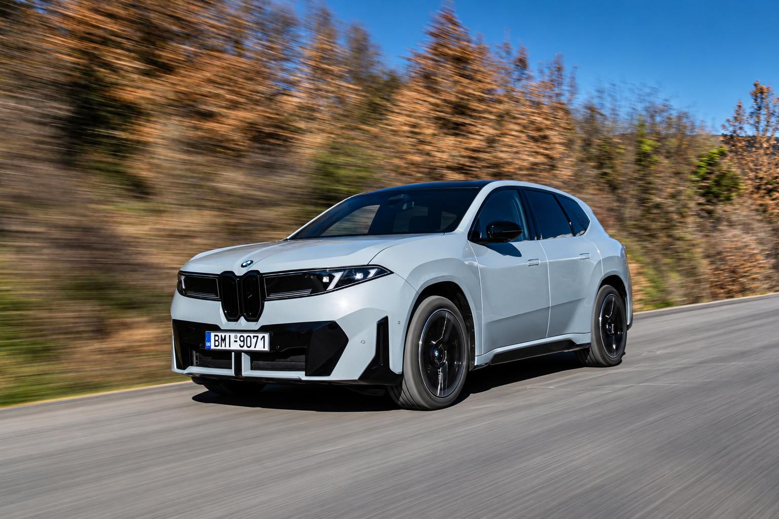BMW iX3 kinisi